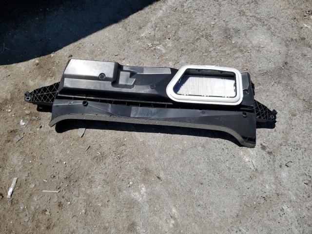 Tesla Model Y Image 11