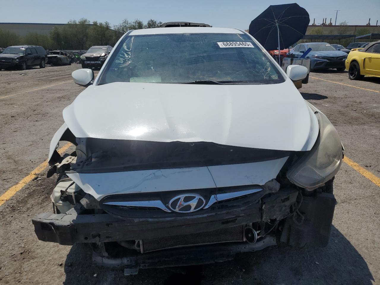 Hyundai ACCENT Gls Image 6