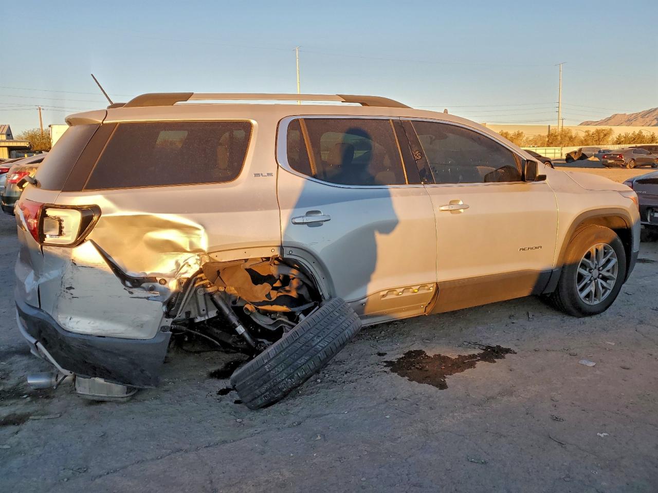 GMC Acadia Sle Image 3