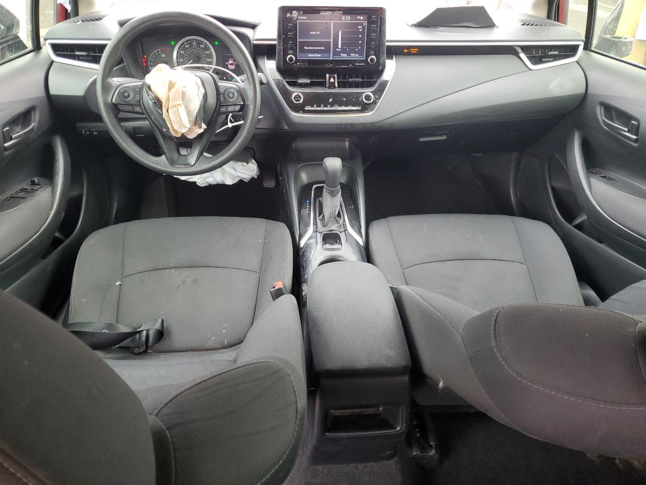 Toyota Corolla Le Image 8