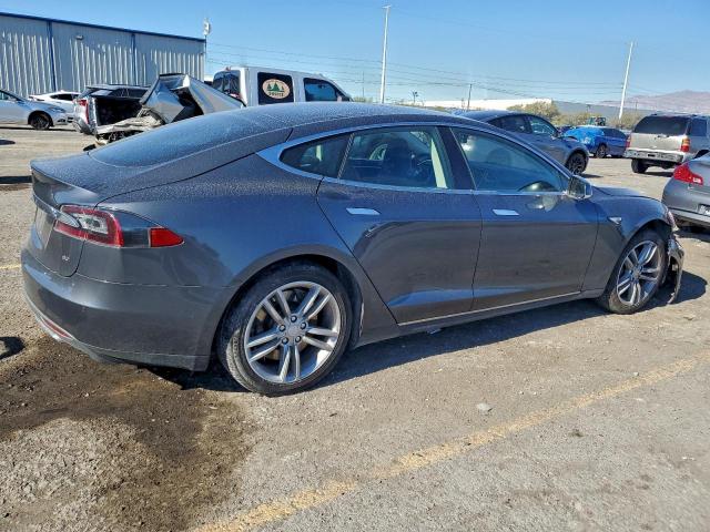 Tesla Model S 60 Image 8