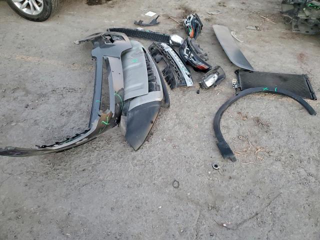 Land Rover Discovery Hse Image 13