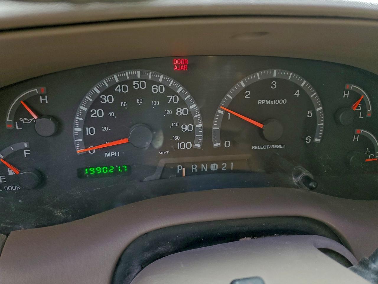 Ford F-150 Supercrew Image 9