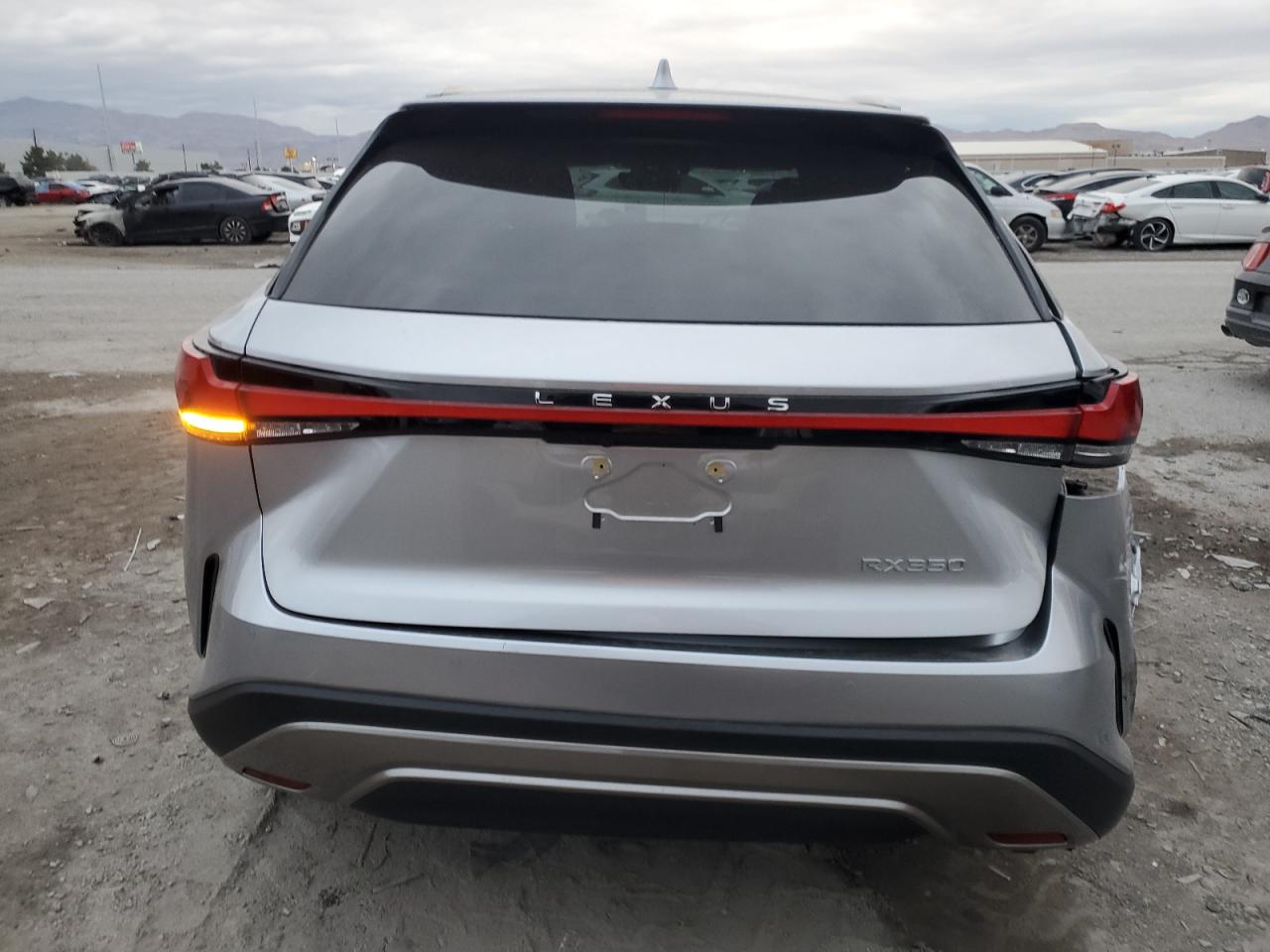 Lexus RX 350 Base Image 8