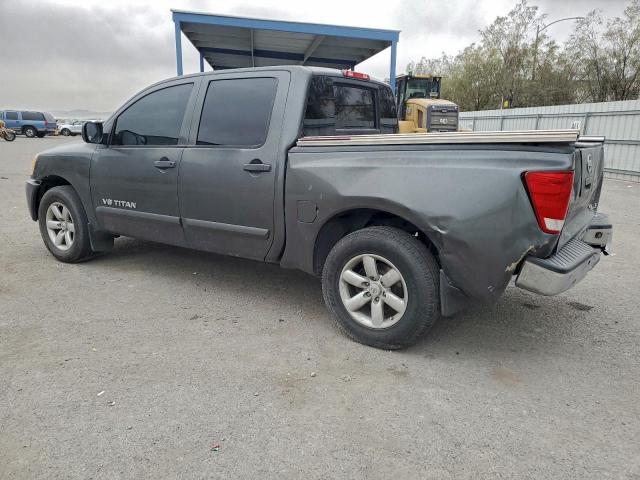 Nissan Titan Xe Image 2