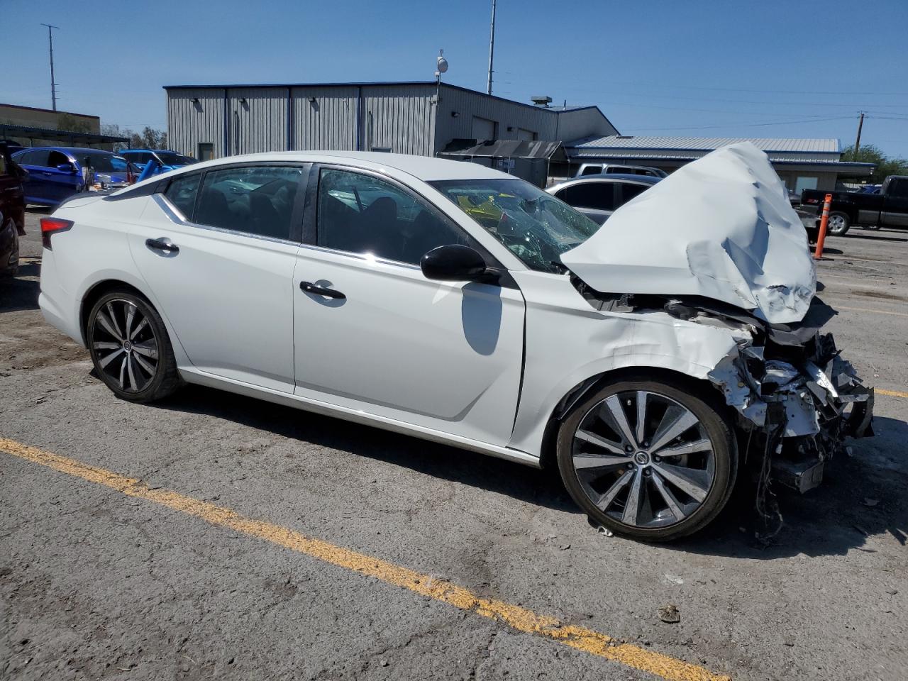 Nissan Altima Sr Image 2