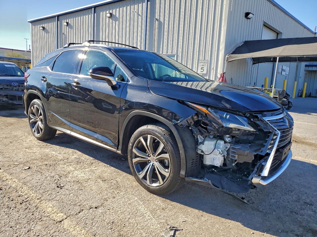 Lexus RX 350 Base Image 12