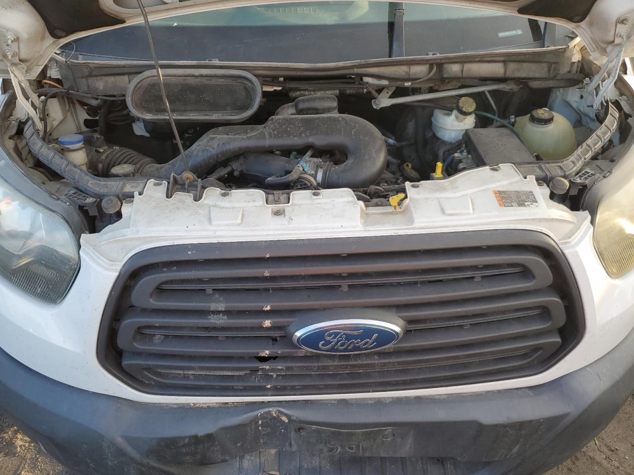 Ford Transit T-150 Image 8