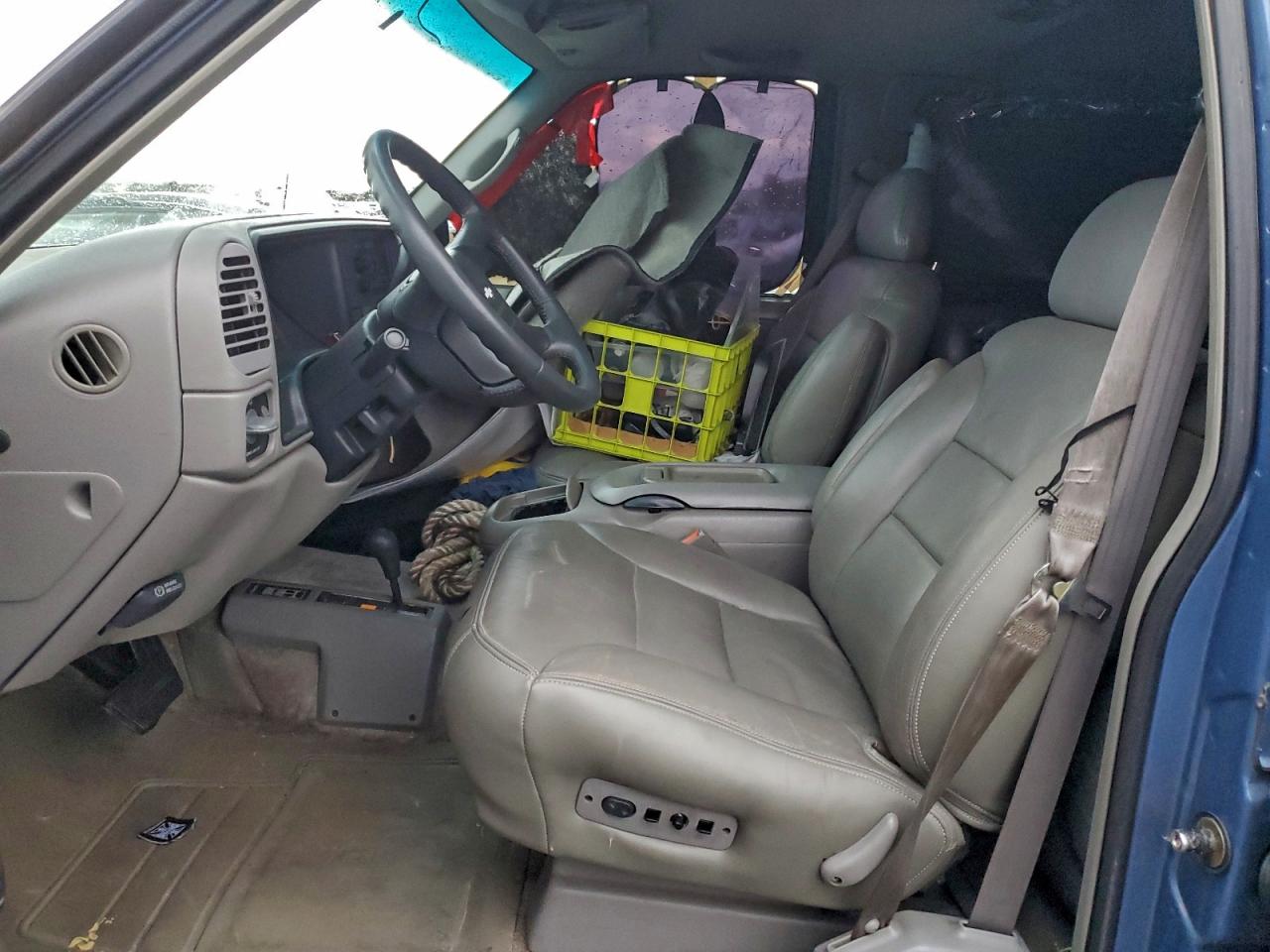 Chevrolet Suburban K1500 Image 10