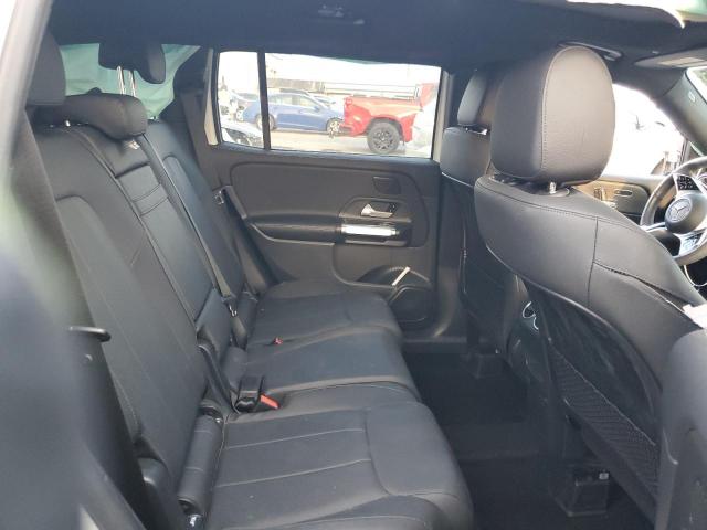 Mercedes-Benz GLB 250 Image 10