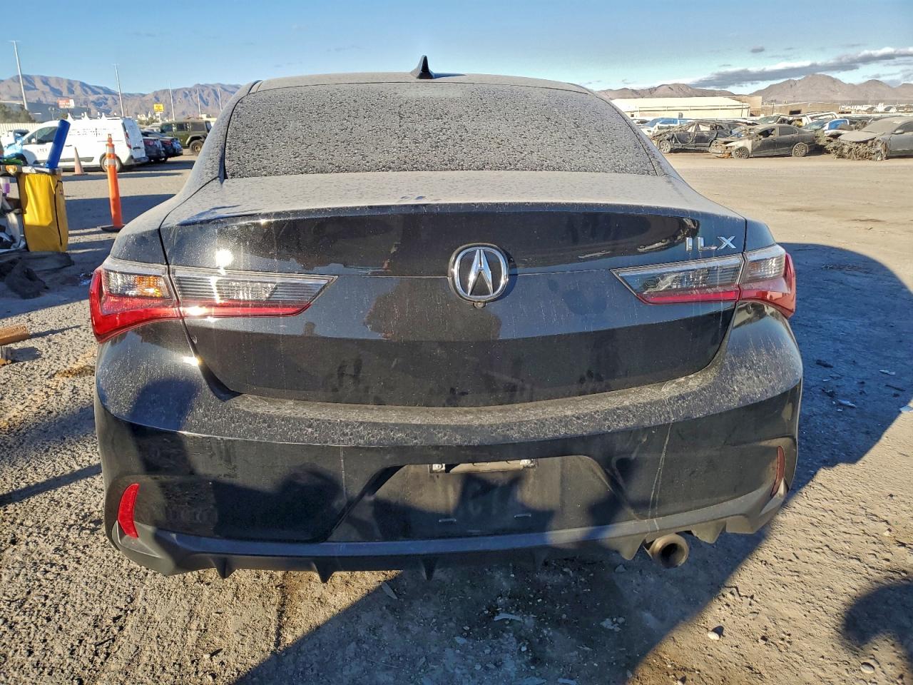 Acura ILX Image 7
