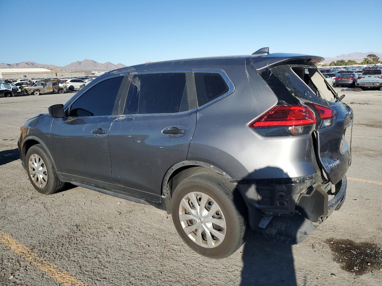 Nissan Rogue S Image 12