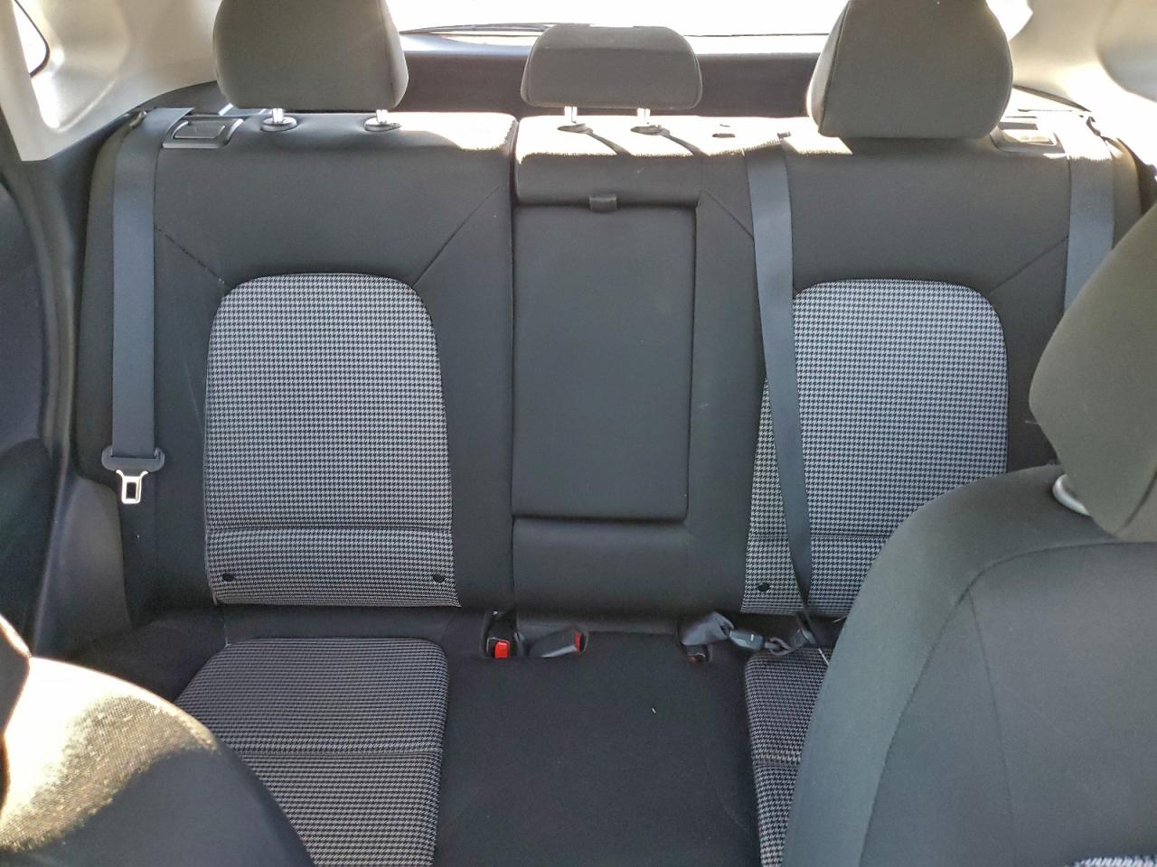 Hyundai KONA Sel Image 10