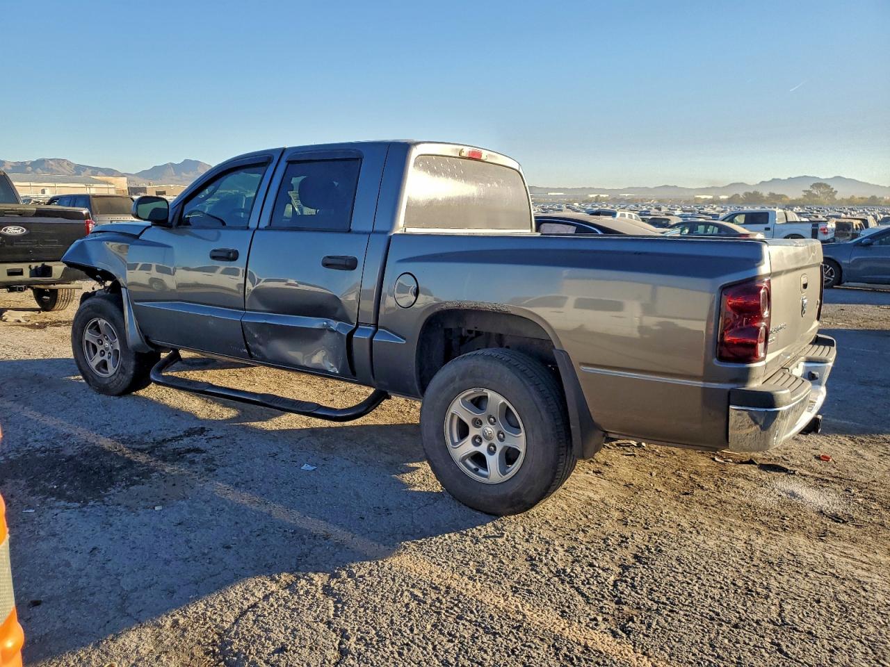 Dodge Dakota Quad Slt Image 9