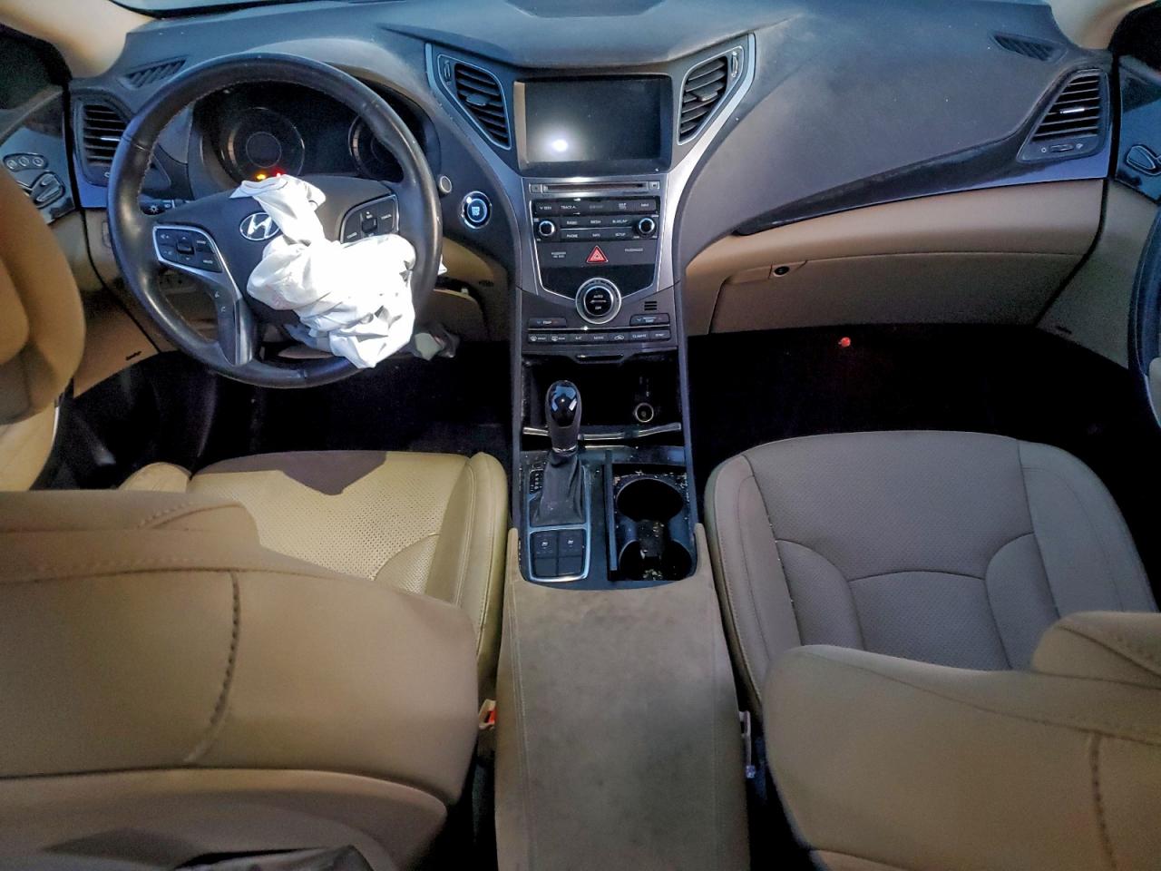 Hyundai Azera Image 7