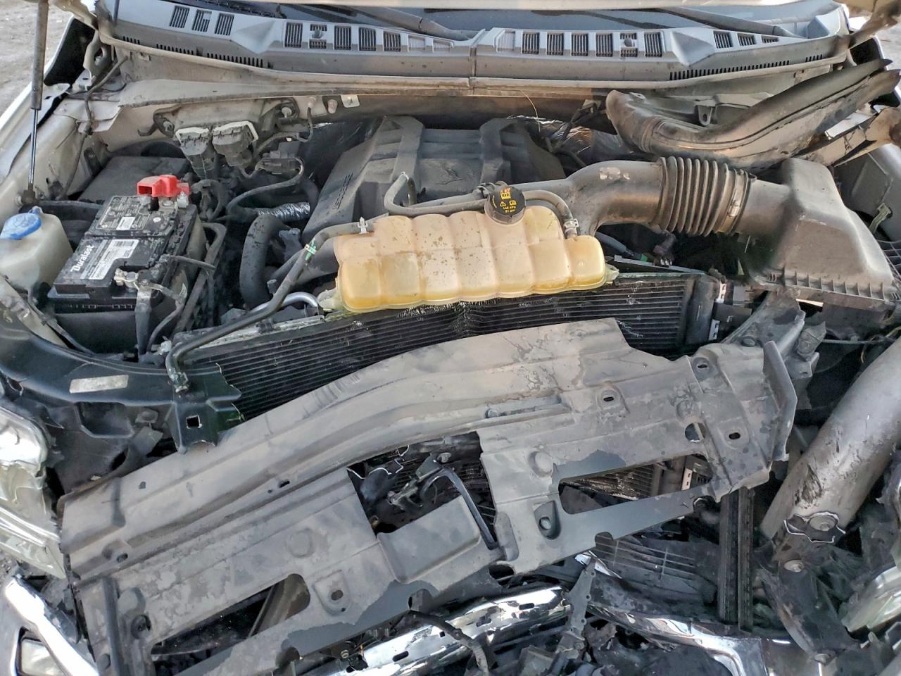 Ford F-150 Supercrew Image 12