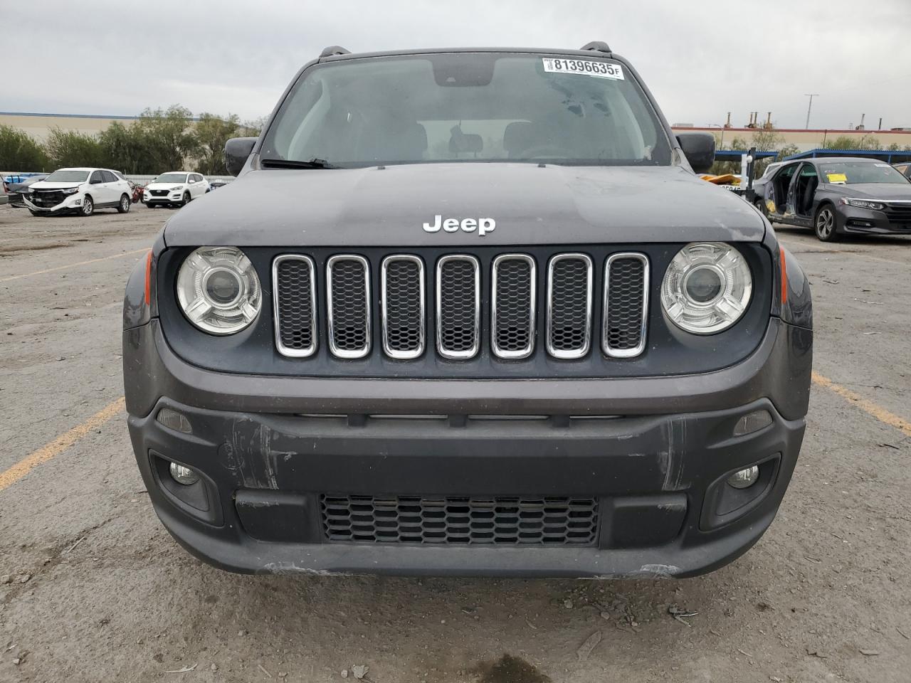 Jeep Renegade Latitude Image 10