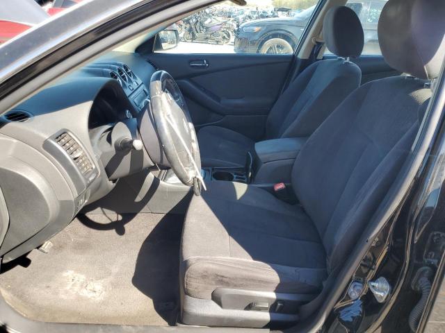 Nissan Altima Base Image 9