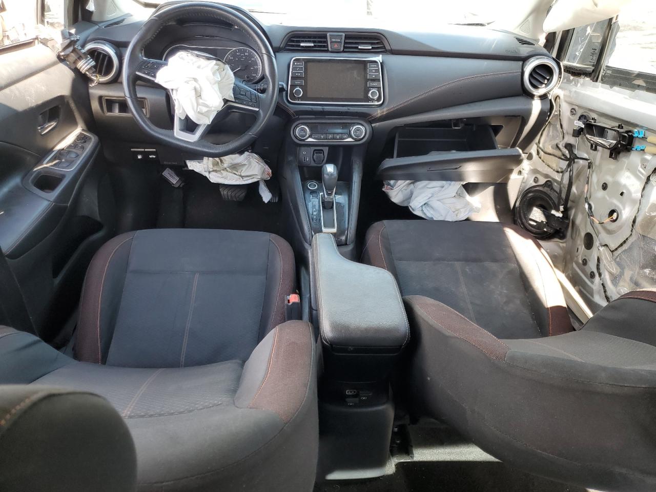 Nissan Versa Sr Image 8