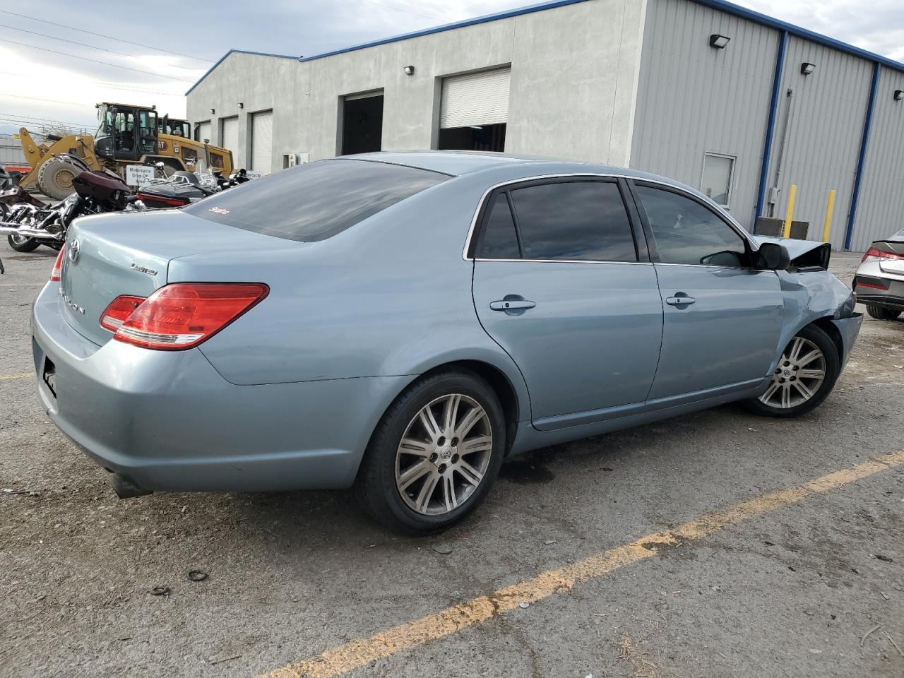 Toyota Avalon Xl Image 7