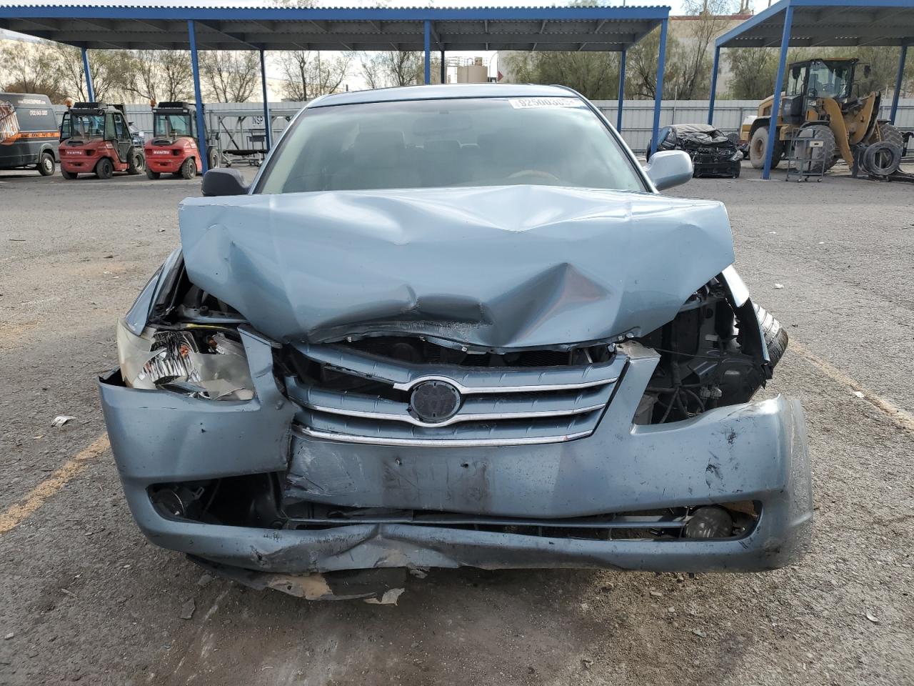 Toyota Avalon Xl Image 3