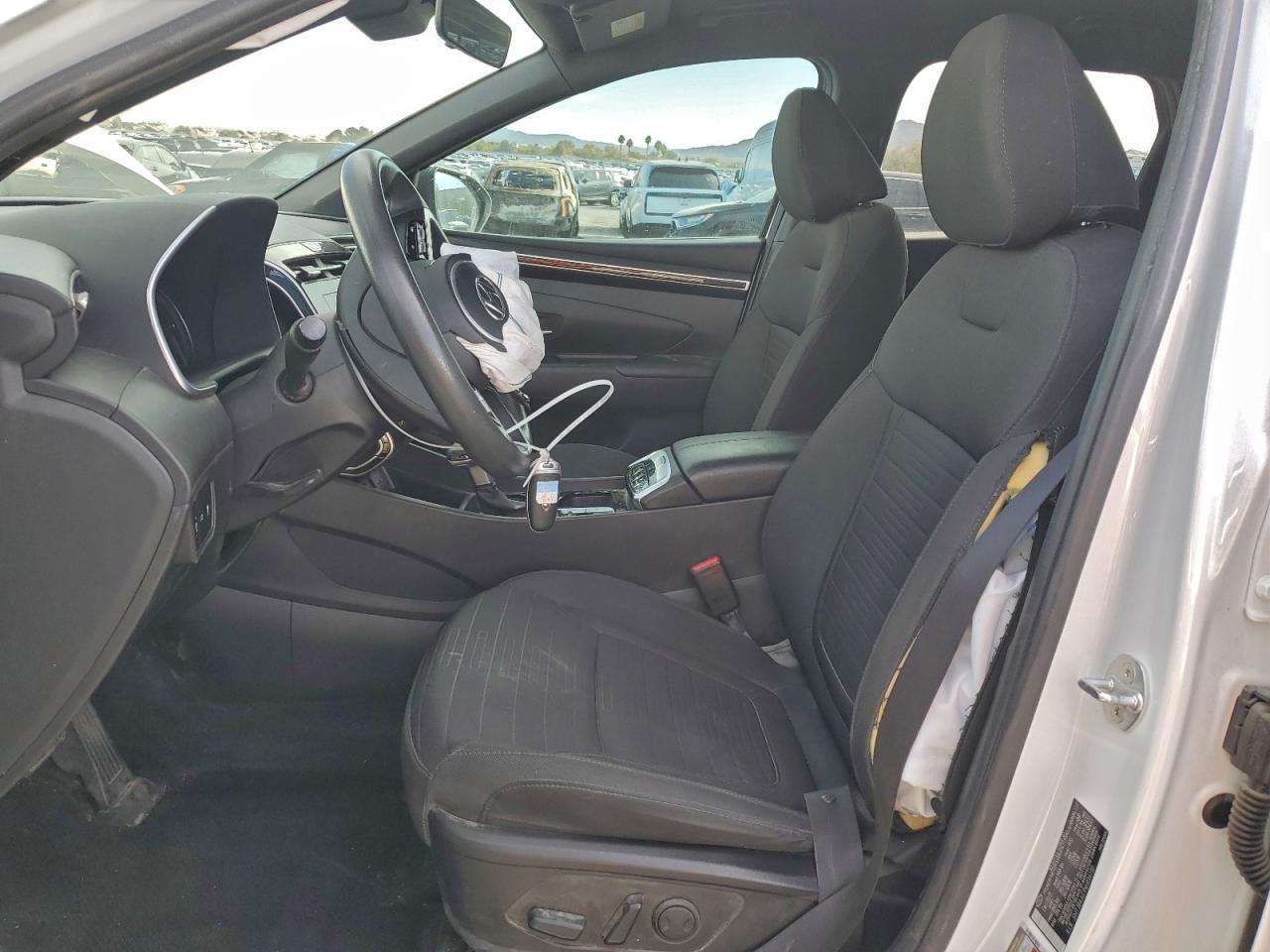 Hyundai SANTA CRUZ Sel Image 8