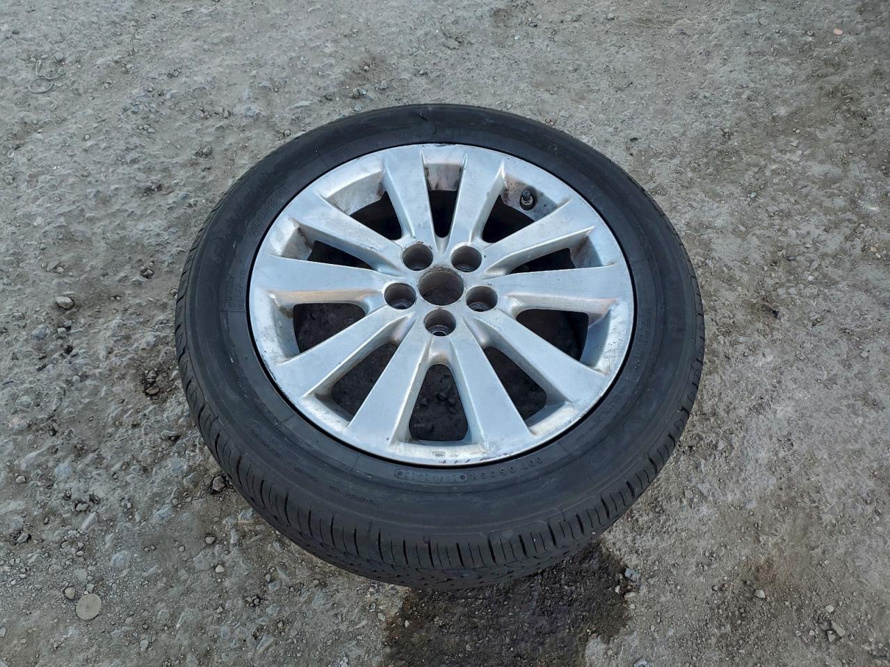 Toyota Corolla Base Image 10