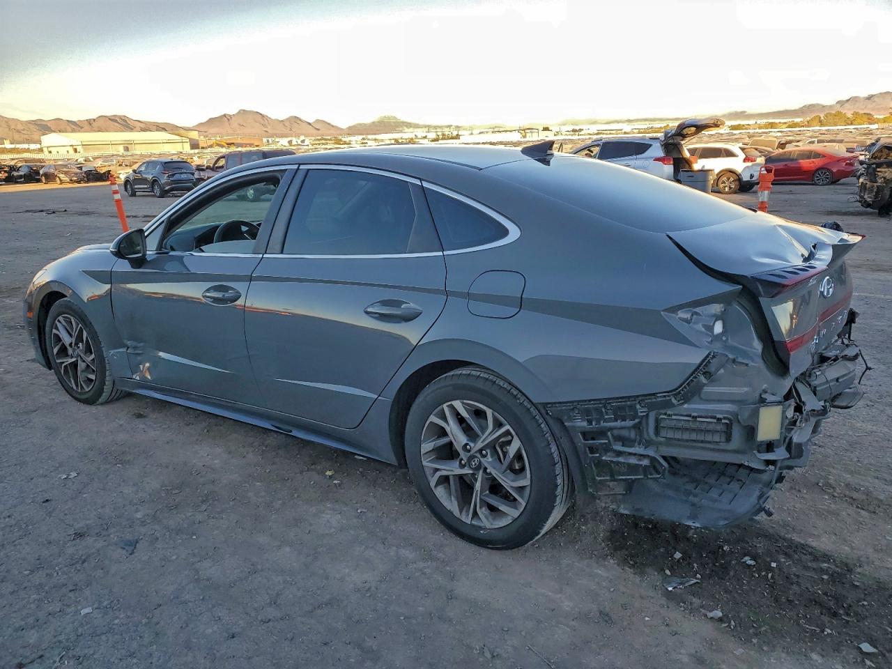 Hyundai SONATA Sel Image 10