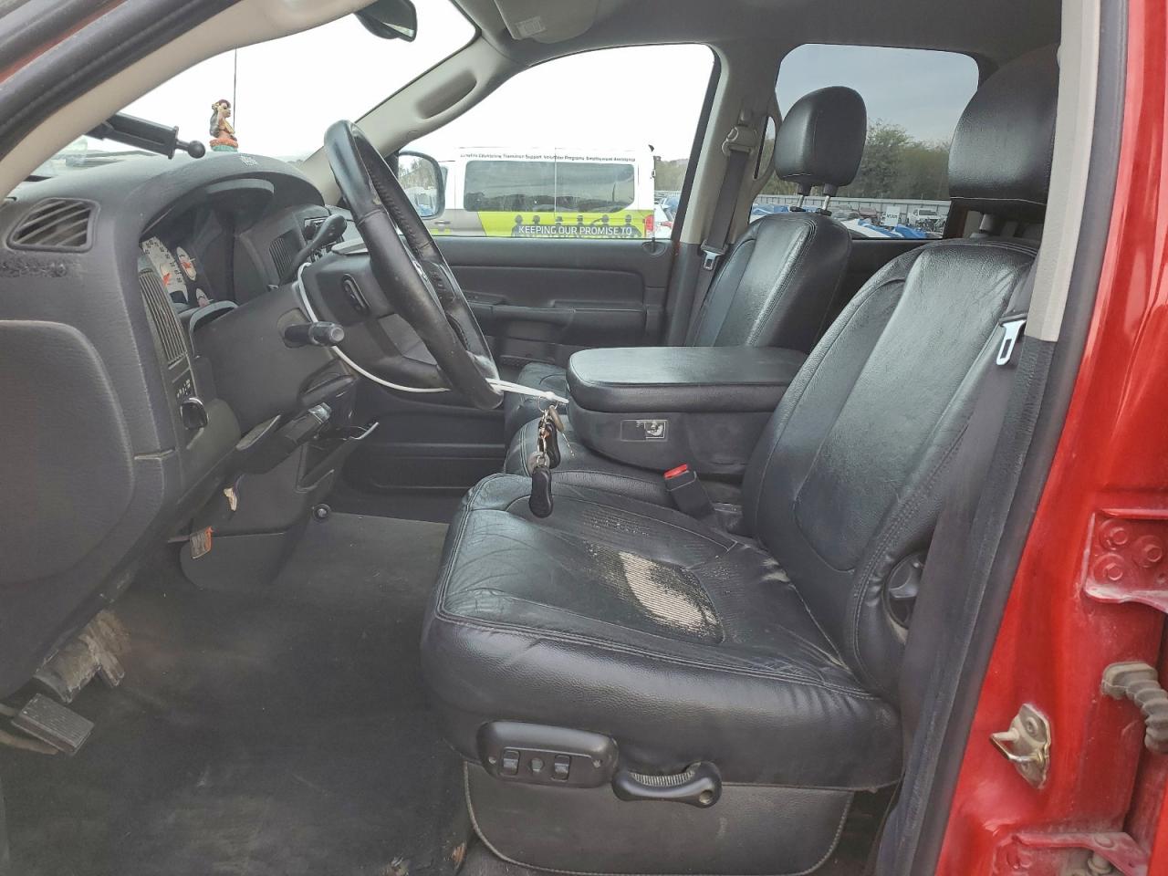 Dodge Ram 1500 St Image 12