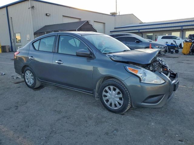 Nissan Versa S Image 2