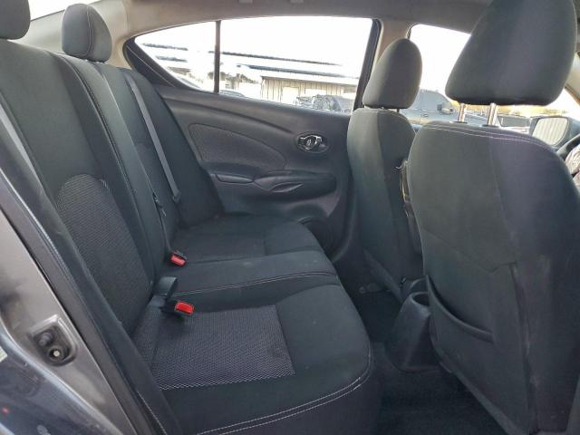 Nissan Versa S Image 12