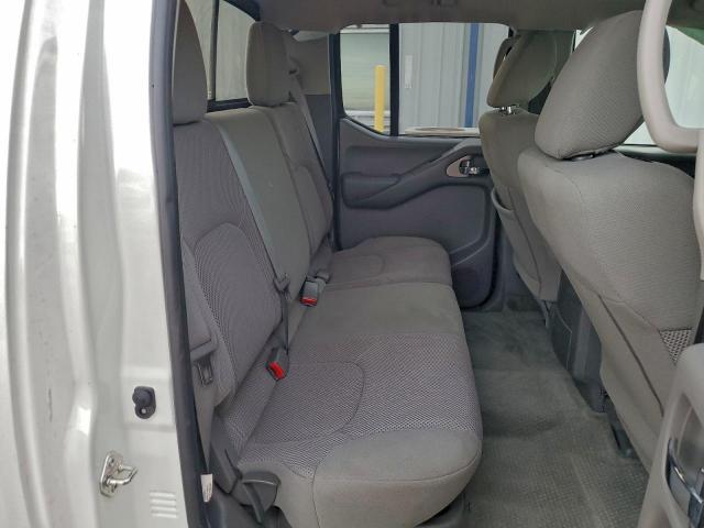 Nissan Frontier S Image 5