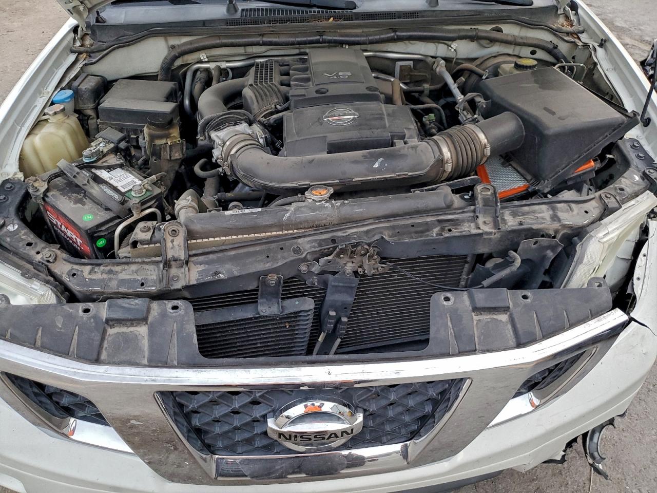 Nissan Frontier S Image 2