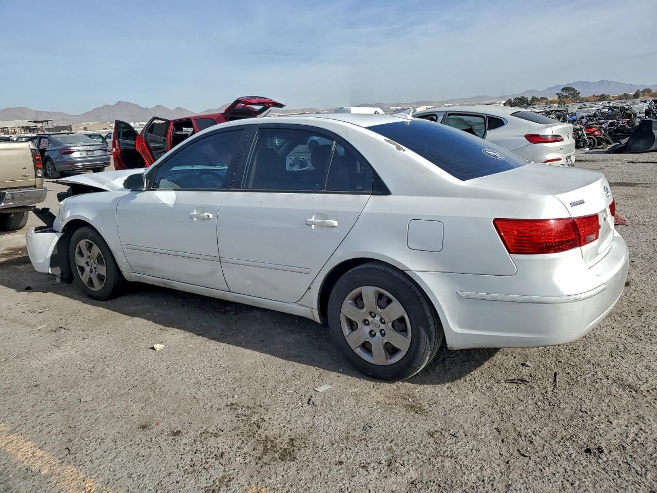 Hyundai SONATA Gls Image 11