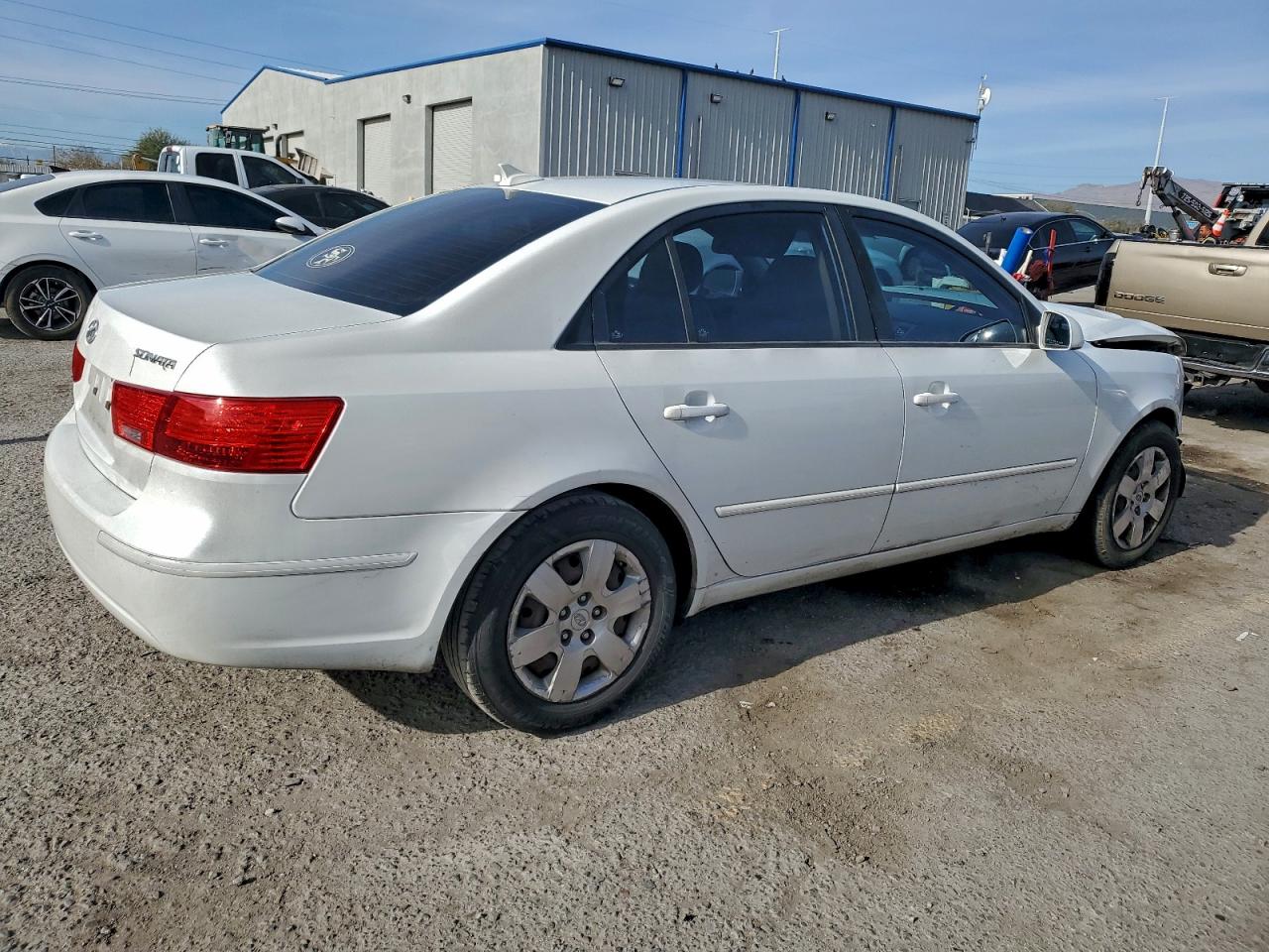 Hyundai SONATA Gls Image 2