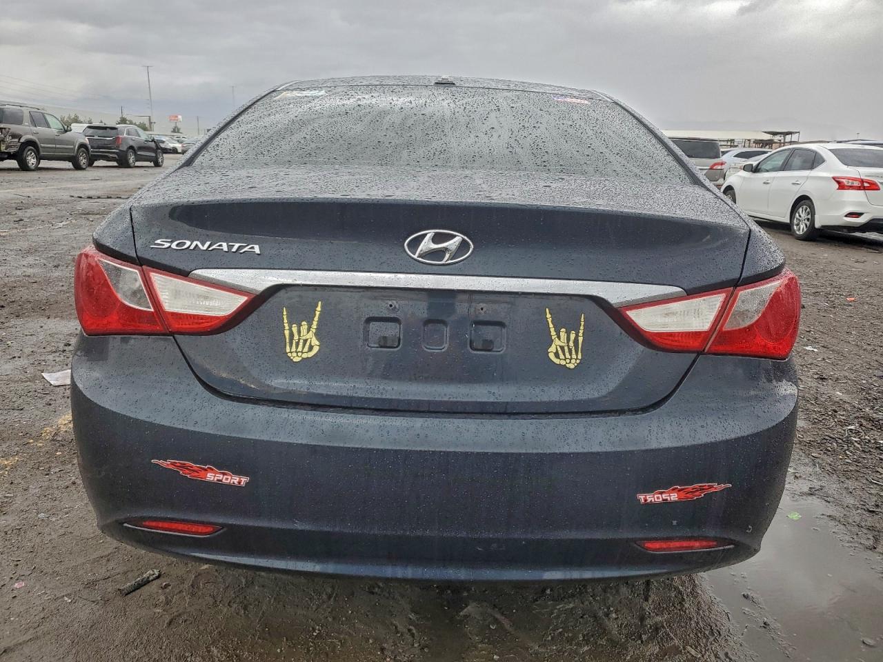 Hyundai SONATA Gls Image 8