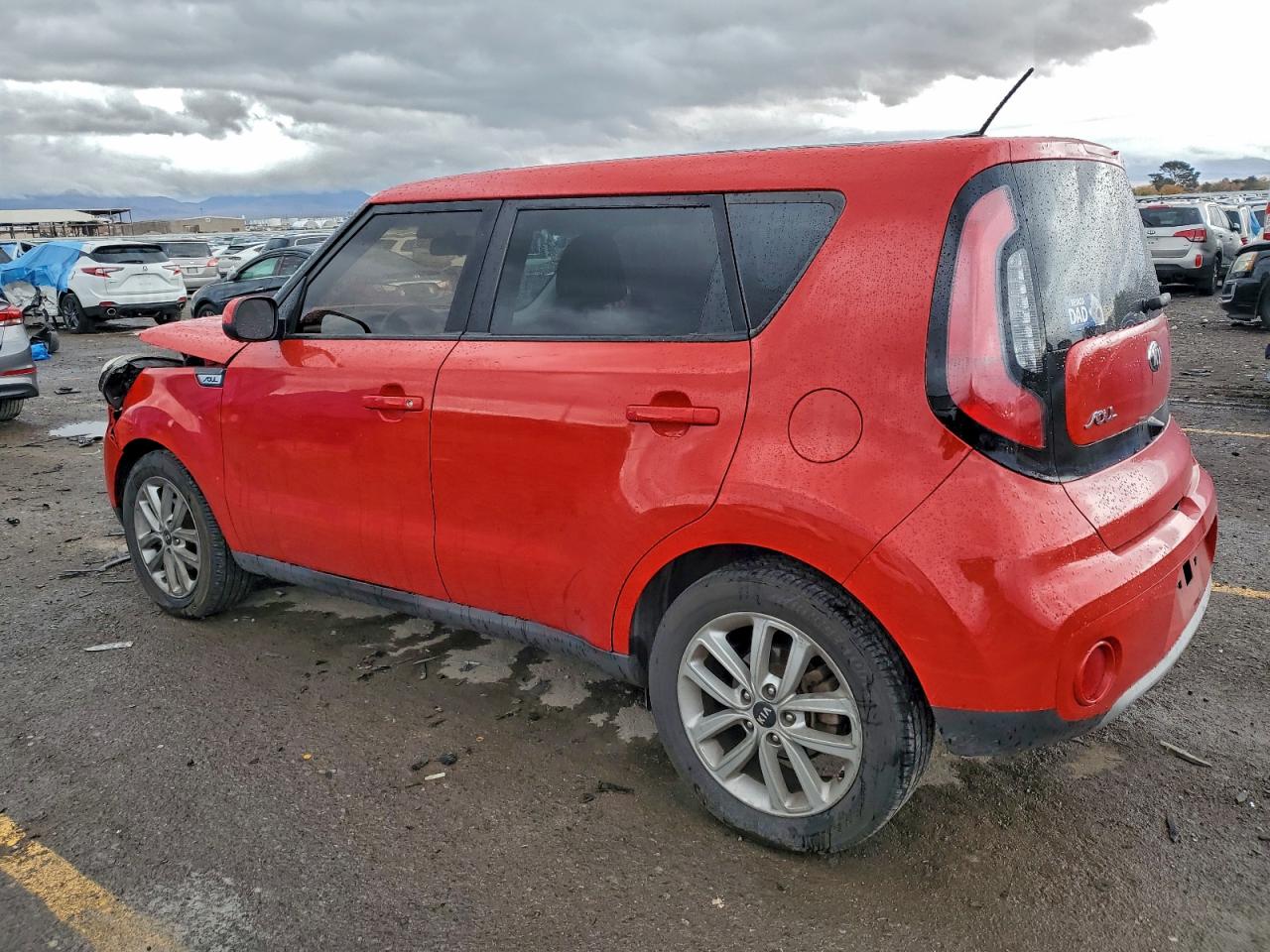 Kia Soul + Image 9