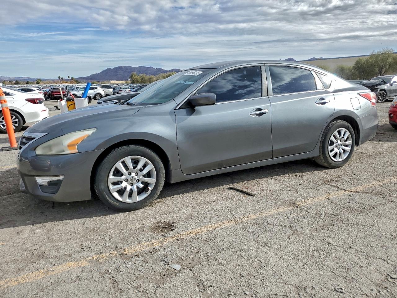 Nissan Altima 2.5 Image 1