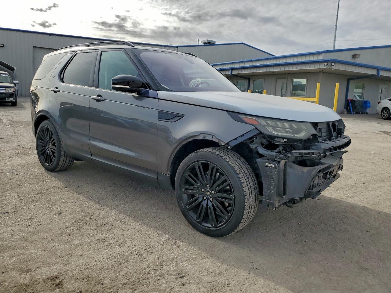 Land Rover Discovery Hse Image 8