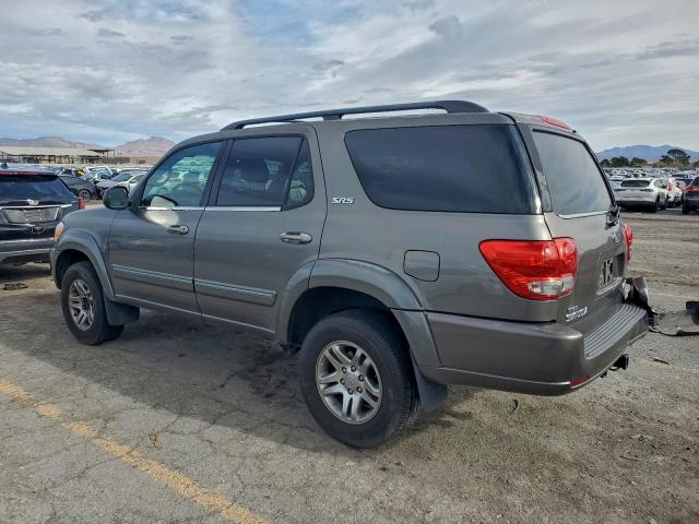 Toyota Sequoia Sr5 Image 3