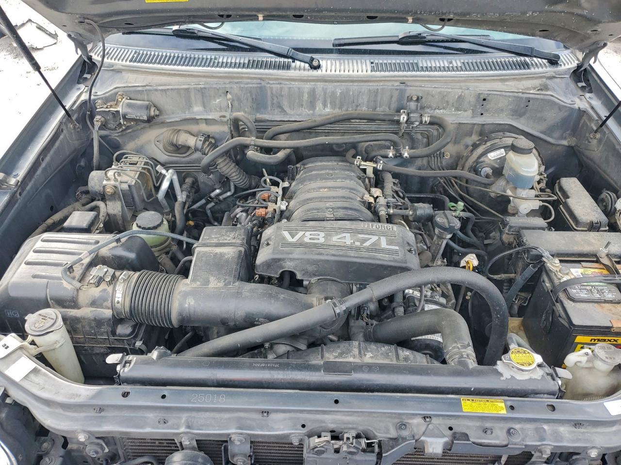 Toyota Sequoia Sr5 Image 7