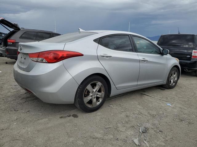 Hyundai ELANTRA Gls Image 2