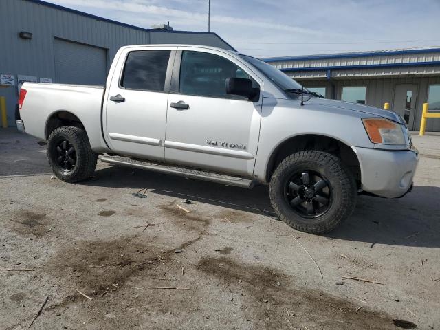 Nissan Titan S Image 7