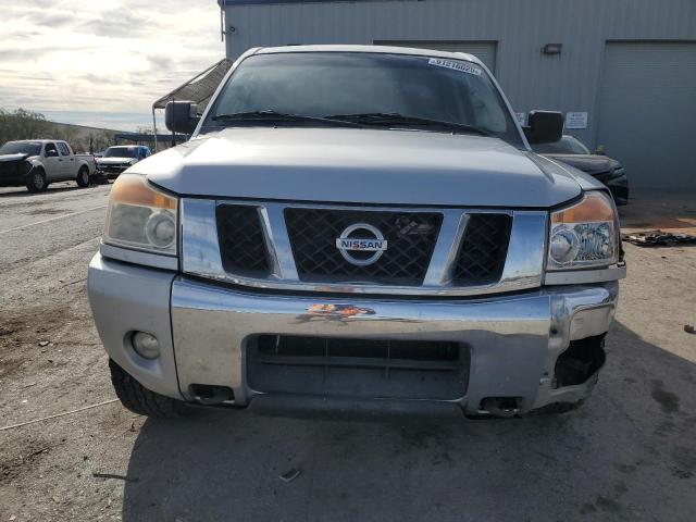 Nissan Titan S Image 2