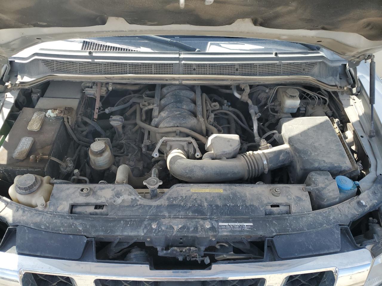 Nissan Titan S Image 10