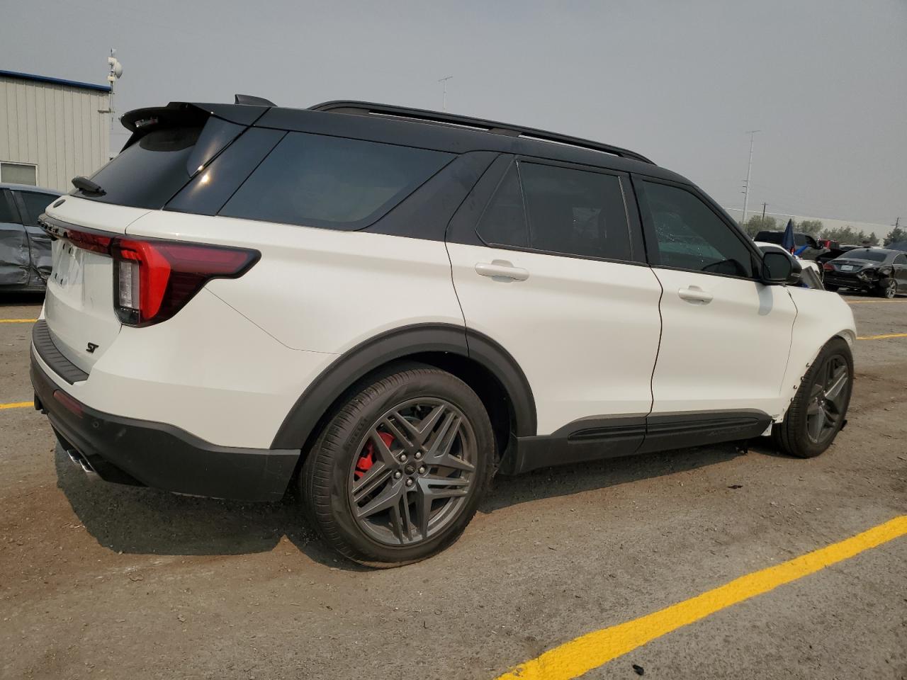 Ford Explorer St Image 4