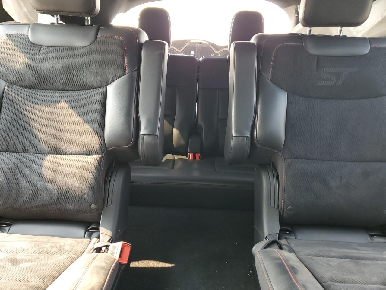 Ford Explorer St Image 14