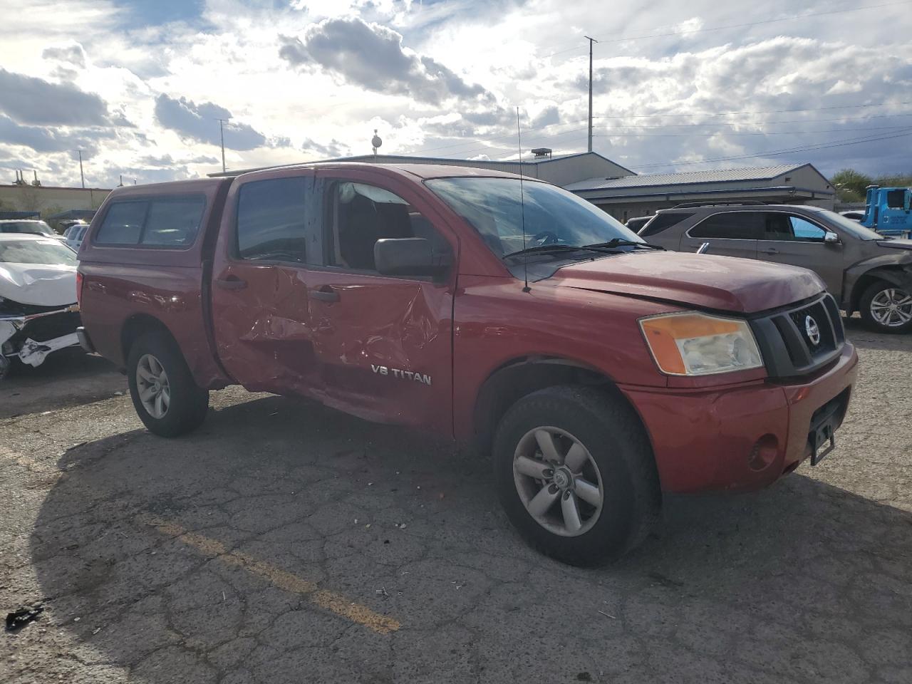 Nissan Titan S Image 5