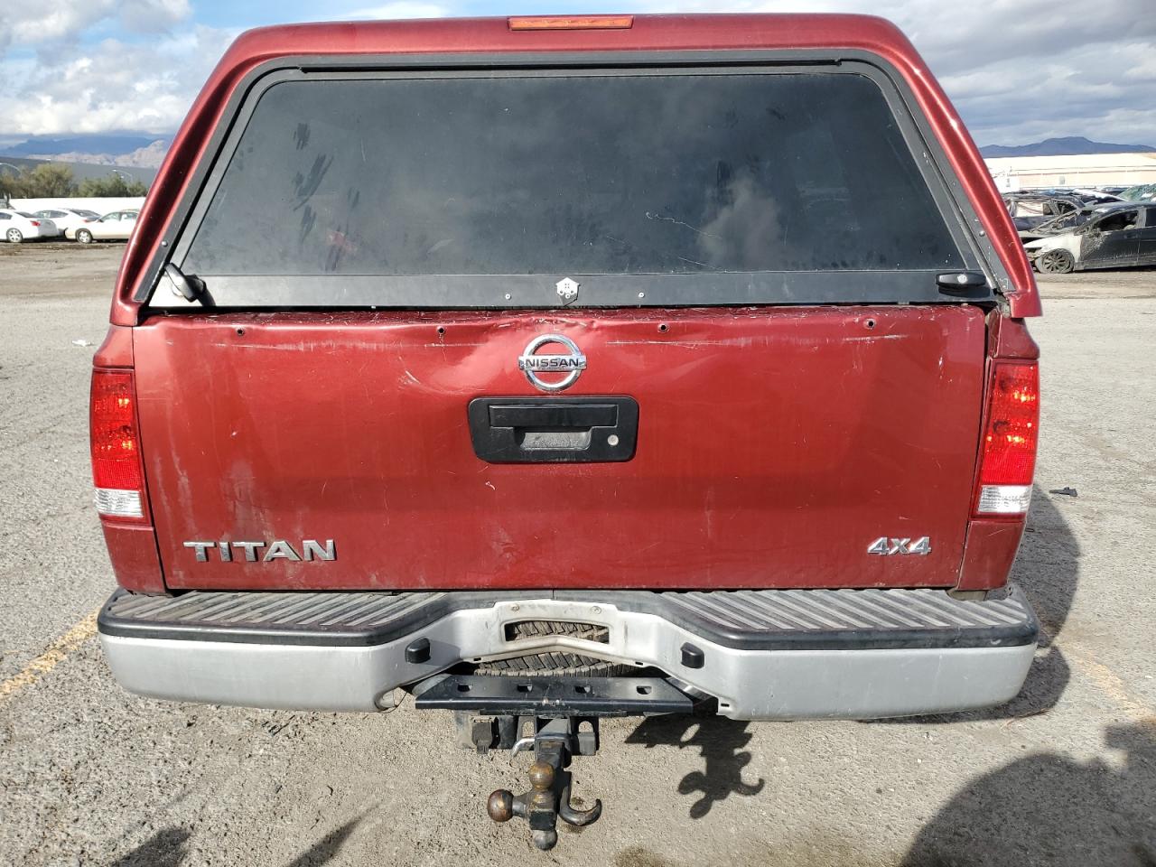 Nissan Titan S Image 8