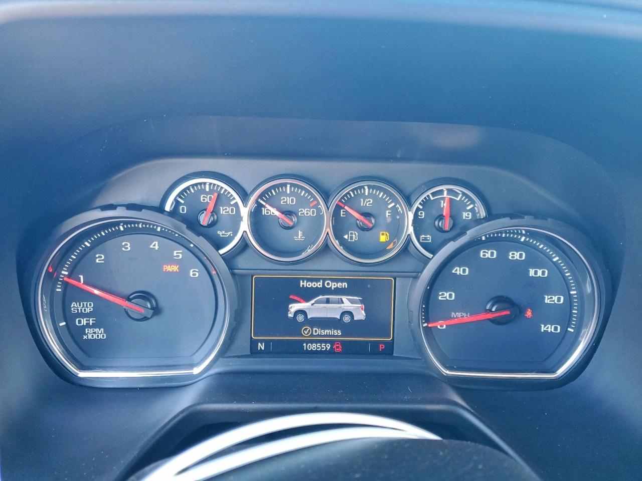 Chevrolet Suburban C1500 Lt Image 9